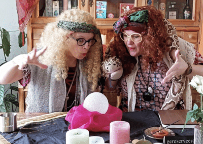 Impro-Romany en Shinhala voorspellen uw toekomst