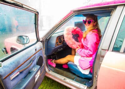foto Barbie in auto