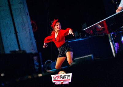 indoor q en zinderend-danseres q party !